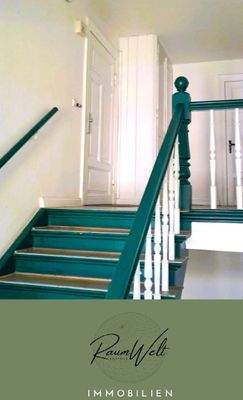 Stadtvilla mit 6 vermieteten Wohnungen.jpg