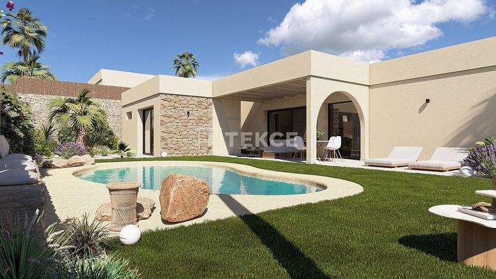 Stylish Villas with Private Pools in a Prime Resort in Murcia