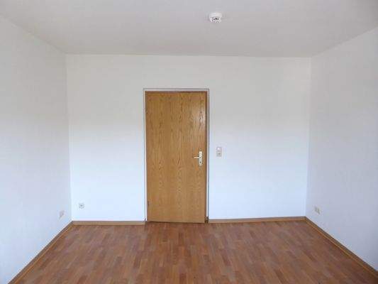 Schlafzimmer (2).JPG