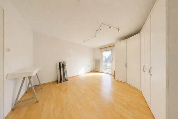 Schlafzimmer mit Balkon