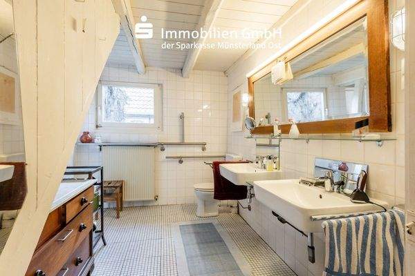 Bad Erdgeschoss Einheit 1