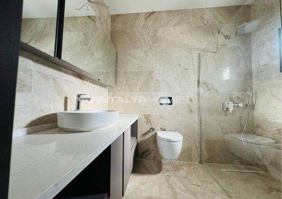 Detached House with Pool in a Gated Community in Yalıkavak