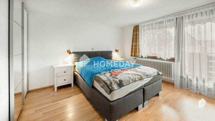 1. OG Schlafzimmer 1 1