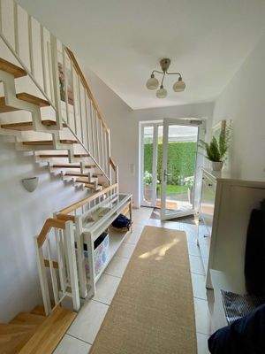 Eingangsbereich und Treppenhaus