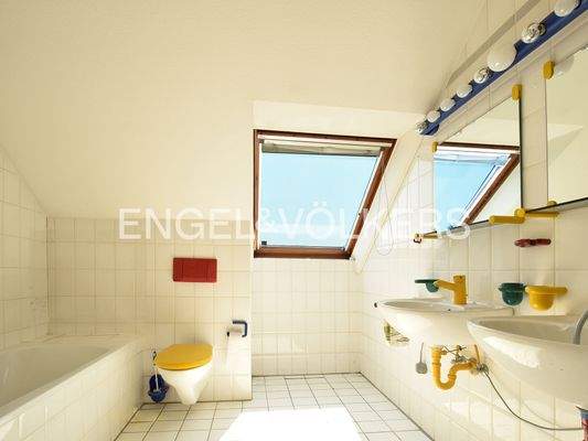 Bad mit Doppelwaschbecken