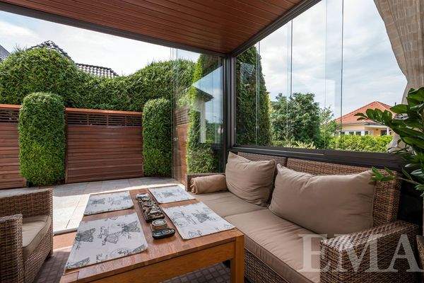 verglaster Wintergarten