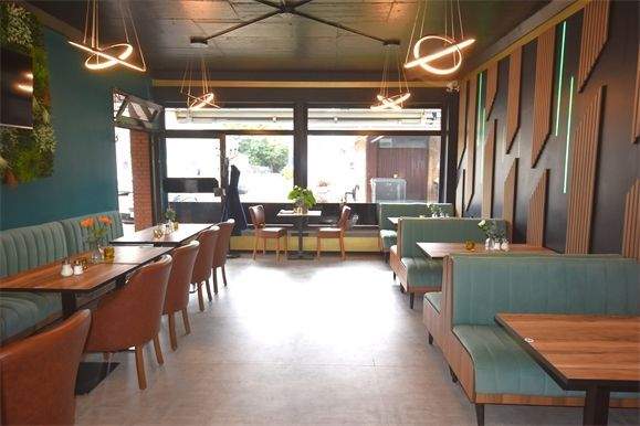 Gastraum Gewerbeeinheit EG