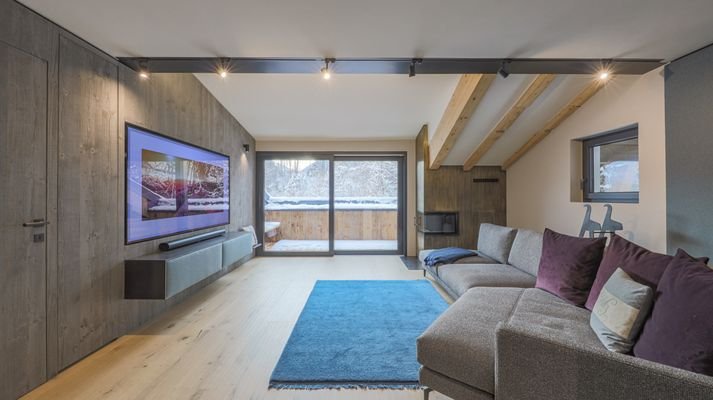 KITZIMMO-Exklusive Dachgeschosswohnung in Kitzbühel.