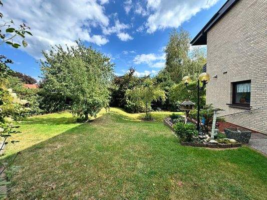 9B244A70-53E1-457B-94DB-44042DA98765_1_105_c