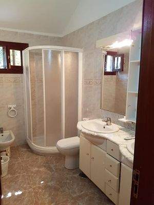 53117780_2175738242481169_3588322872319279104_n.jp