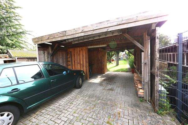 Gartenbereich (Carport)