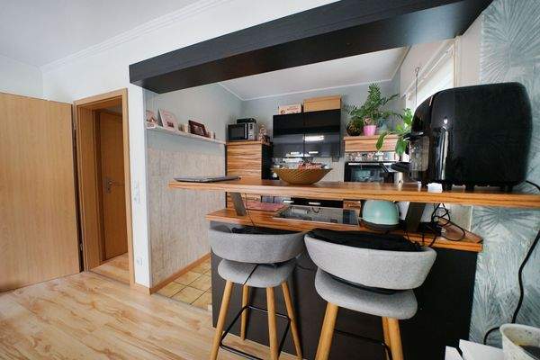 Einbauküche mit Theke