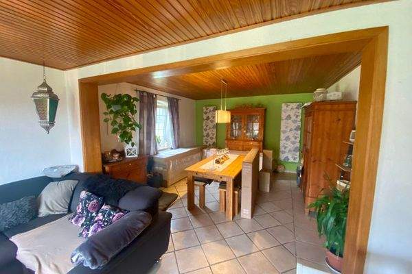 Wohn- und Esszimmer - Wohnung 1