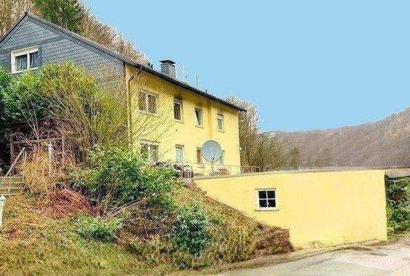 Hausansicht weiter entfernt.jpg