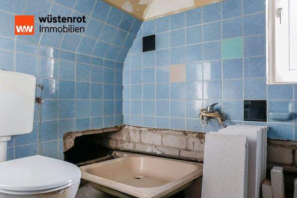 Bad DG (keine Wohnfläche)