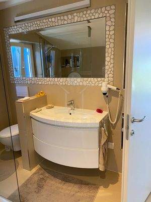 WhatsApp Image 2025-05-18 at 17.14.14 (1)