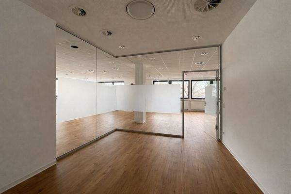 Büro und Besprechung