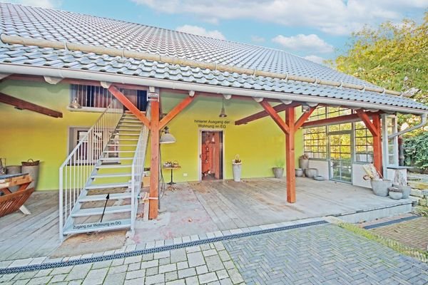 Hausansicht / Hofbereich