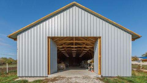 Gyenesdiás Halle, Gyenesdiás Hallenfläche