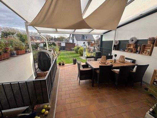 Überdachte Terrasse