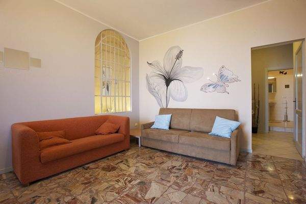 2-Zimmer-Wohnung Nr. 5 mit Terrasse und Garten