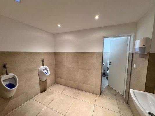 Ladenlokal Herren-WC