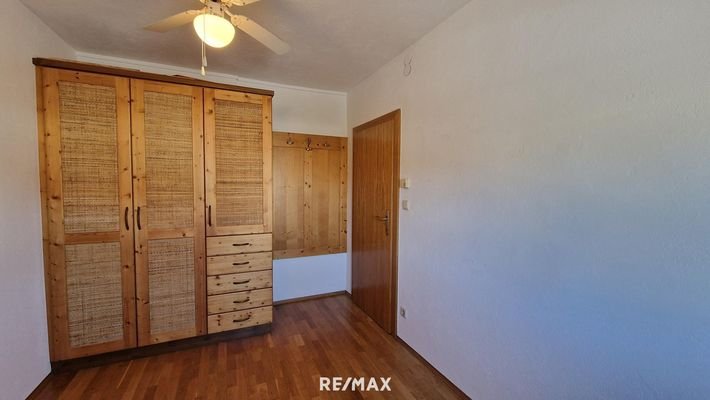 Schlafzimmer 1 OG