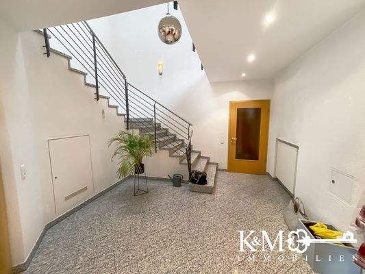 Treppenaufgang ins Dachgeschoss