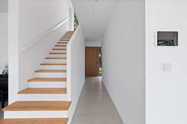 Treppe zum Obergeschoss