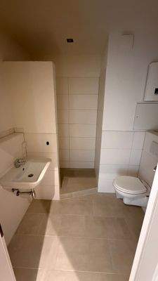 WhatsApp Image 2025-12-12 at 09.36.46(1)