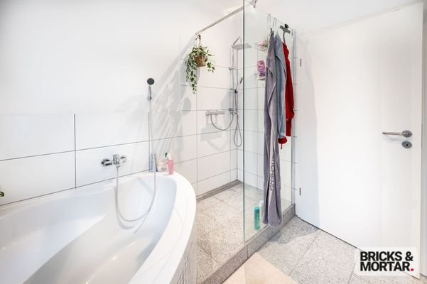 Dusche