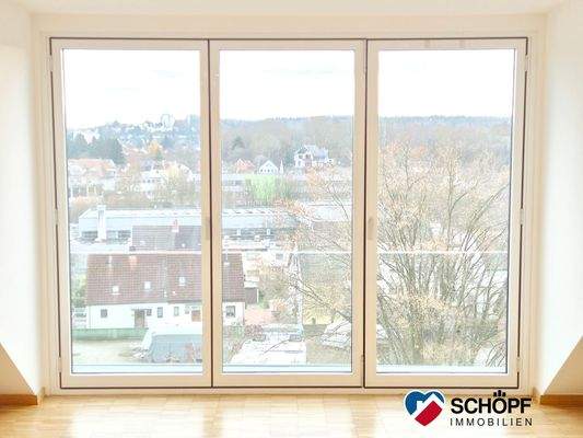 Französischer Balkon mit neuem Glasgeländer