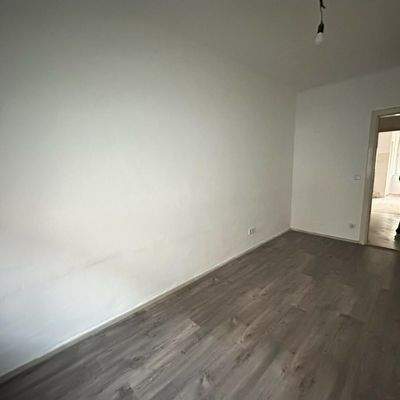 20251106_151857674_iOS