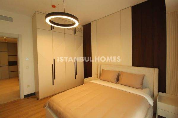 1, 2, and 3-Bed Flats with Shared Pool in Istanbul Bağcılar