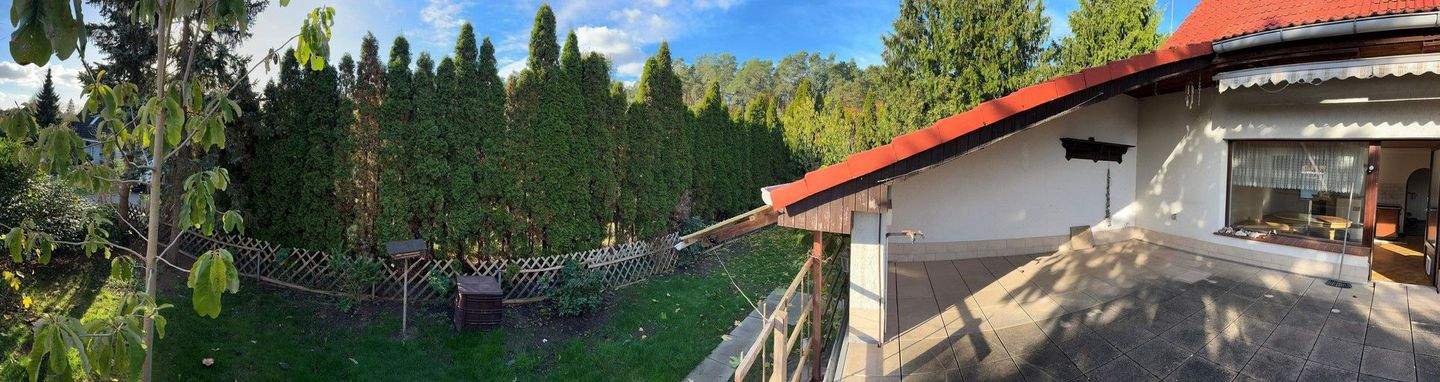 Blick von Terrasse Ri Garten