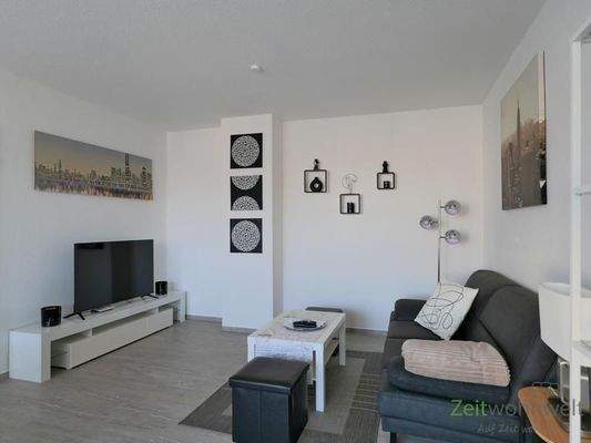 Blick ins Wohnzimmer
