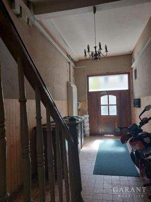 Eingang Haus 46 - Teil 1