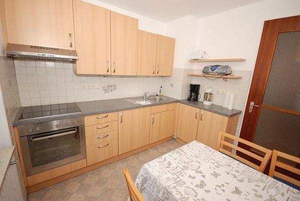 2-Zimmer-Ferienwohnung-4-013-kue2