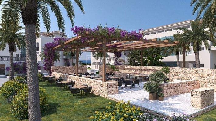 Apartments in a Seafront Complex in Girne Esentepe