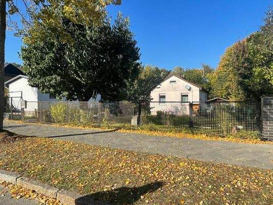 Haus und Grundstück