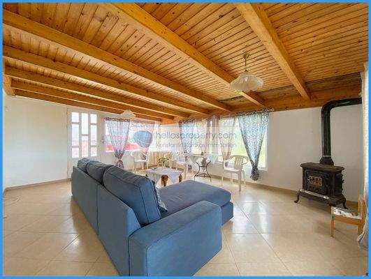 c6d28ac55377498f82d7e651d96f8699-original