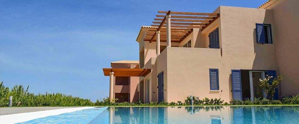 Kreta, Maleme: Erdgeschosswohnung zu verkaufen, nur wenige Schritte vom Strand entfernt