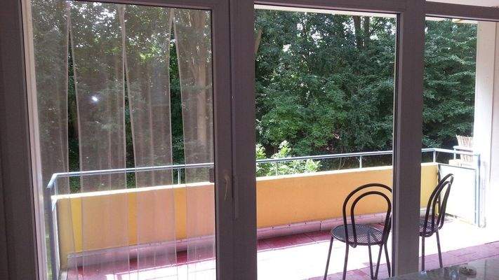 Balkon mit Blick ins Grüne