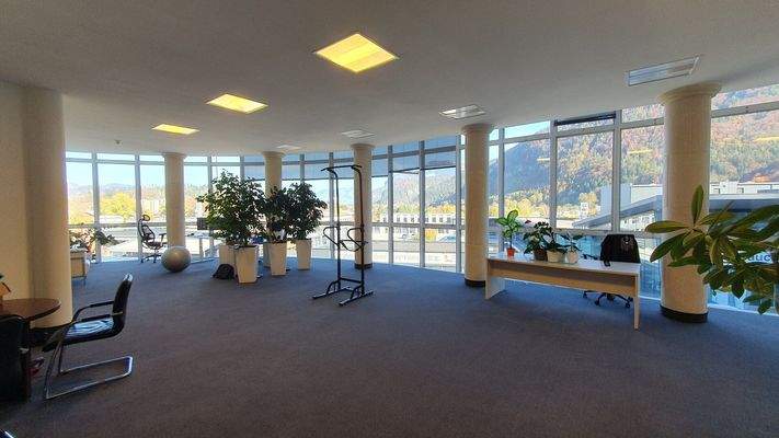 Büro OG 2, Großzügige Büroflächen in Kufstein zu mieten