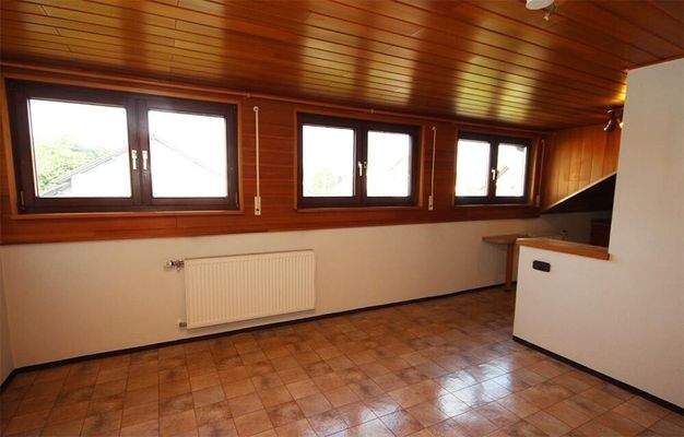 Großzügige Wohnküche