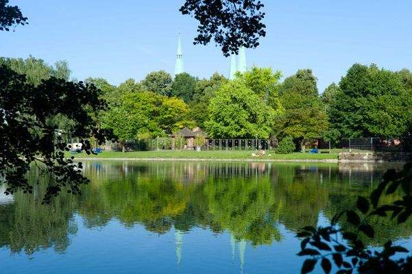 Der Stadtpark in der Nähe