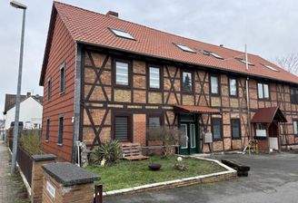 Südansicht / Einfahrt