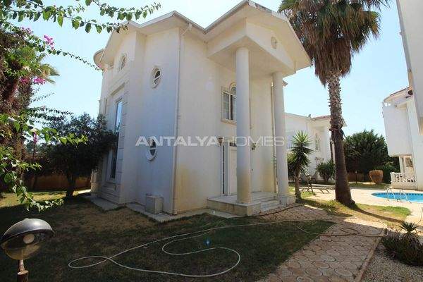 Furnished House in a Complex with a Pool in Belek Antalya