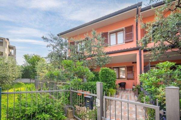 Tecnocasa Bardolino 0054.JPG