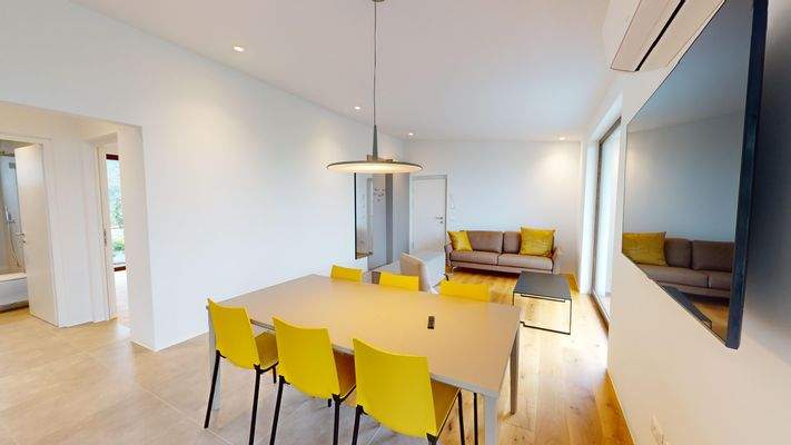 DD-066-16-Villa-con-piscina-e-vista-lago-10292024_